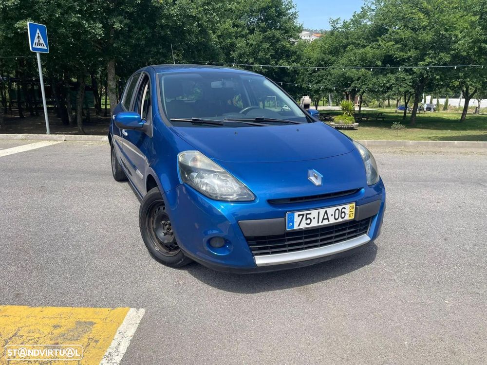 Renault Clio - 6