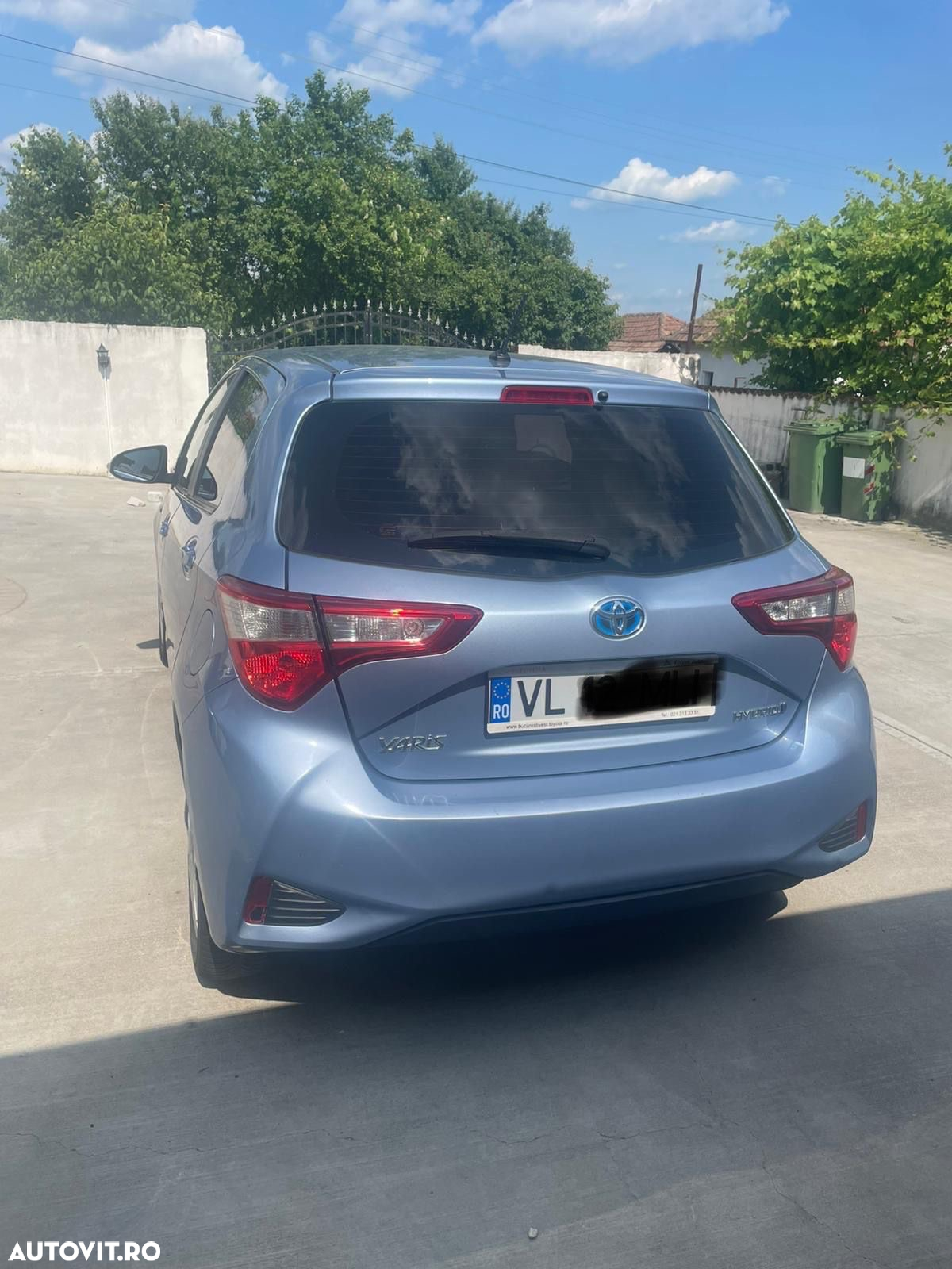 Toyota Yaris 1.5 VVT-i HSD Dynamic - 3