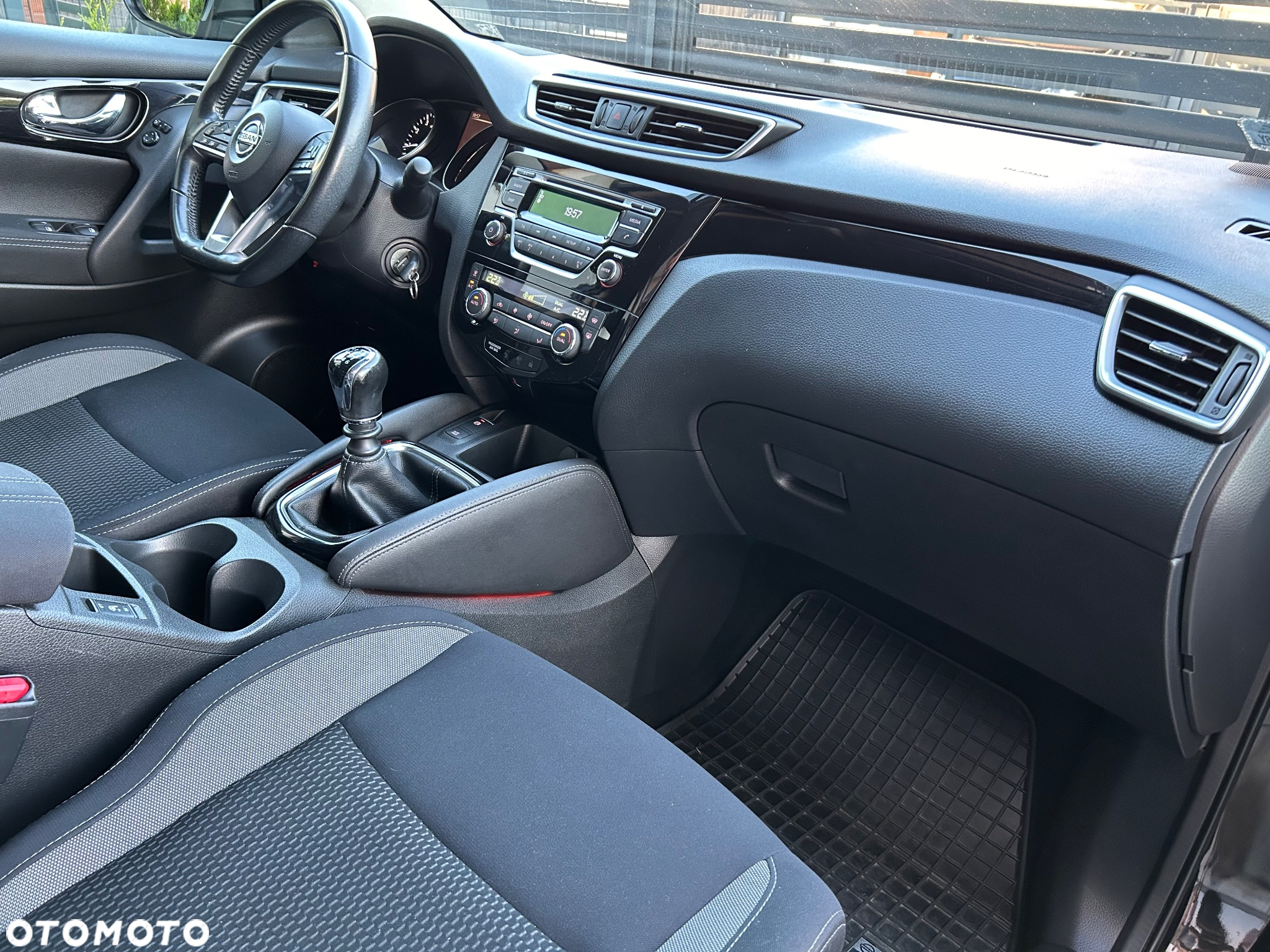 Nissan Qashqai 1.6 DIG-T Acenta - 10