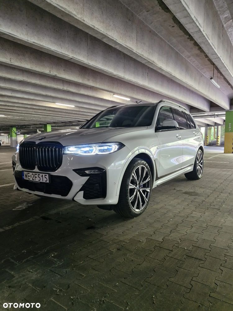 BMW X7 - 32