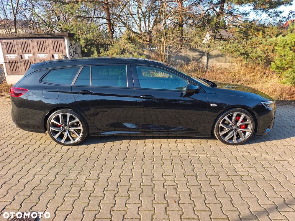 Opel Insignia 2.0 BiTurbo D 4x4 Automatik Exclusive - 4