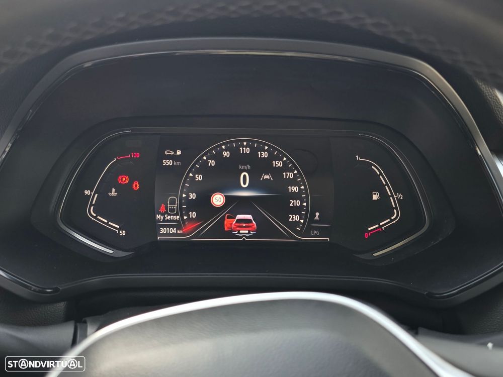Renault Captur 1.0 TCe Techno Bi-Fuel - 10