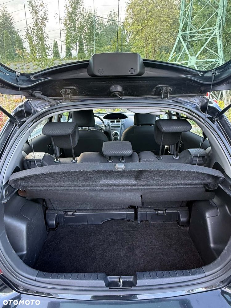 Toyota Yaris 1.0 Active - 13