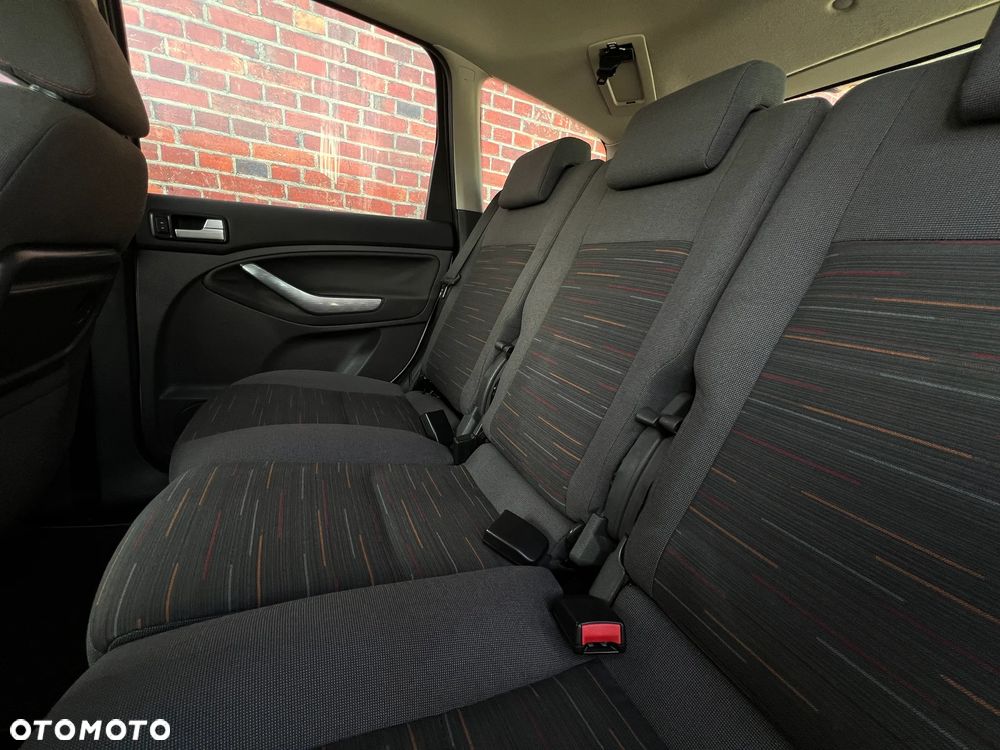 Ford Focus C-Max - 17