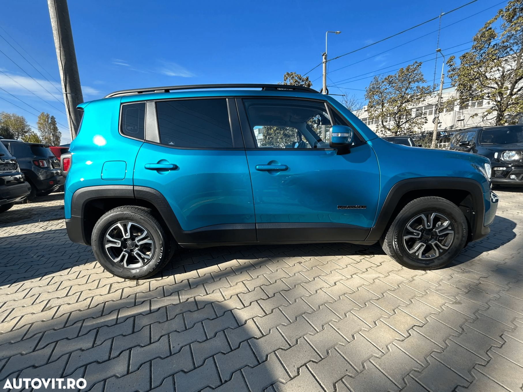 Jeep Renegade - 4