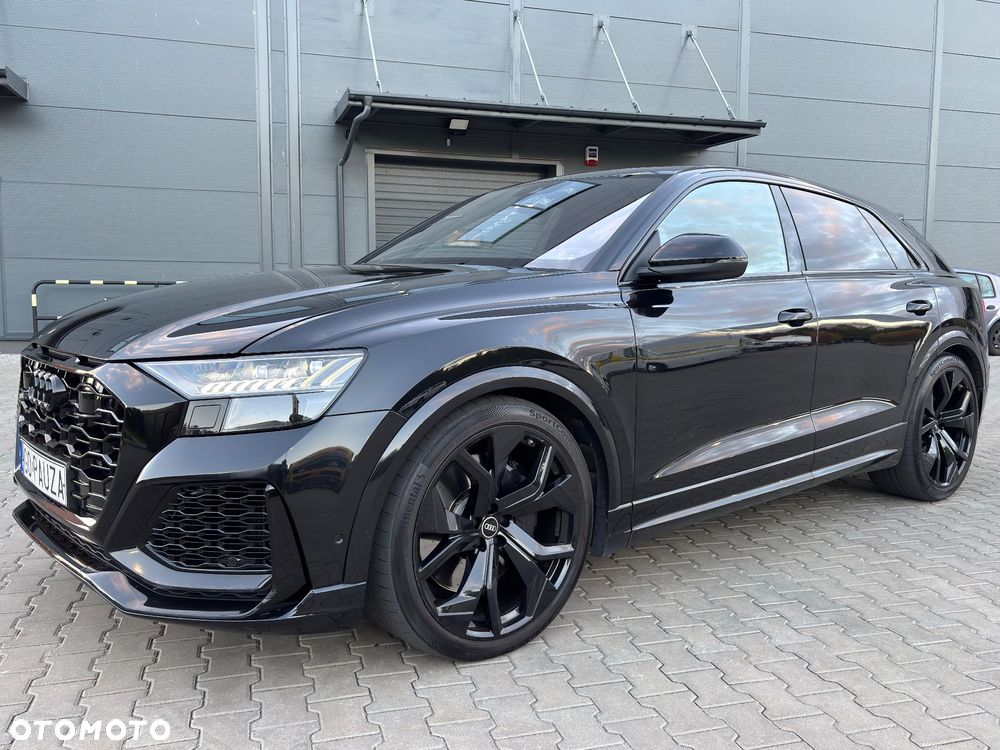 Audi RS Q8 - 1