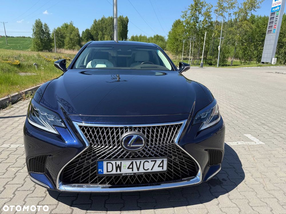 Lexus LS - 3