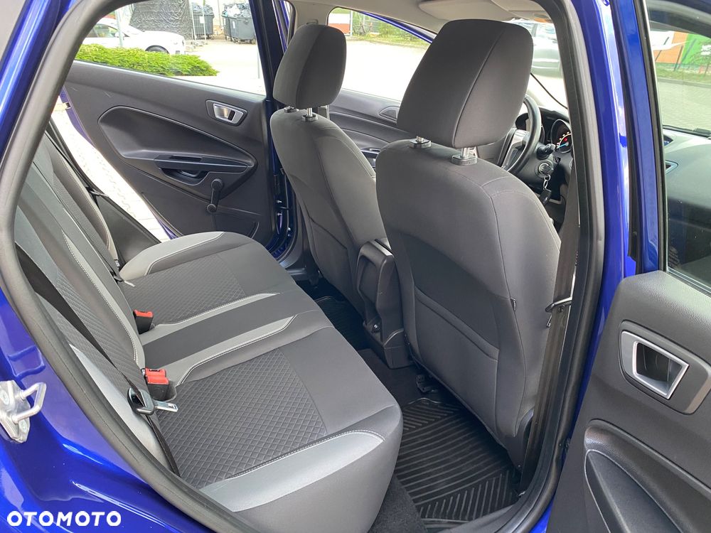 Ford Fiesta 1.25 Titanium EU5 - 16