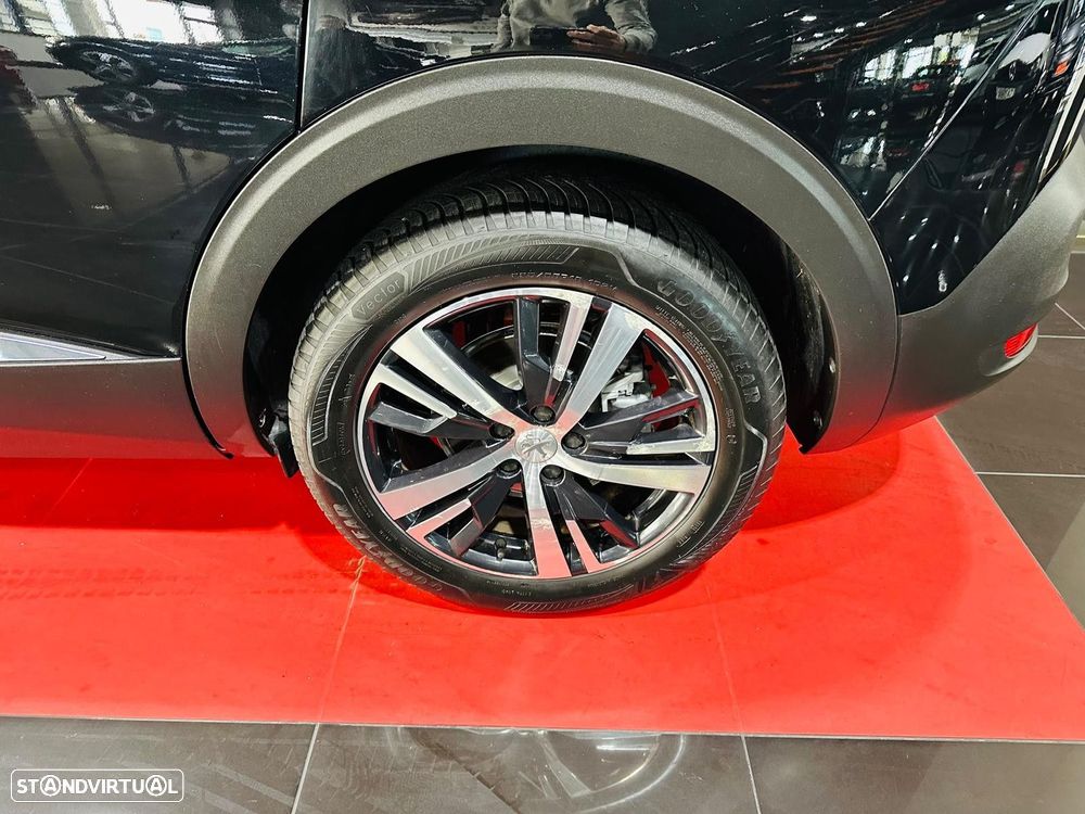 Peugeot 5008 1.5 BlueHDi Allure EAT8 - 17