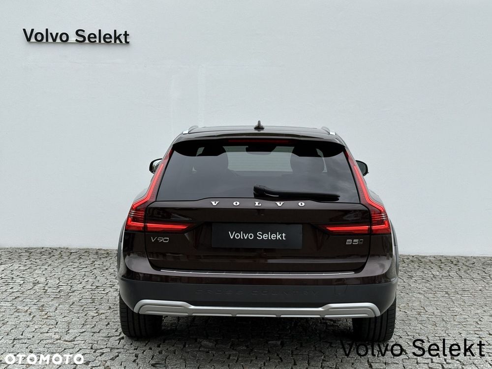 Volvo V90 Cross Country - 7