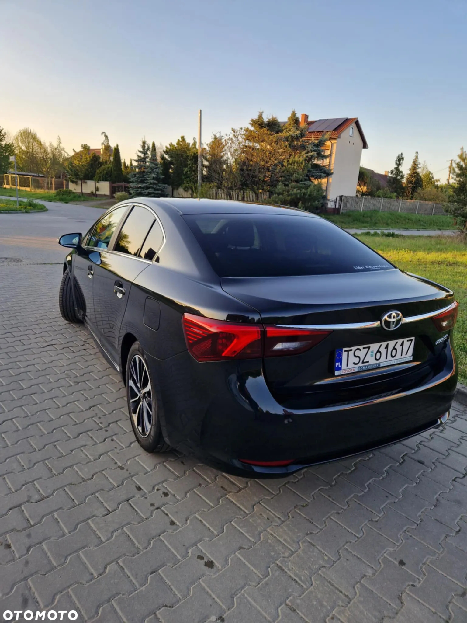 Toyota Avensis 2.0 Prestige MS - 6