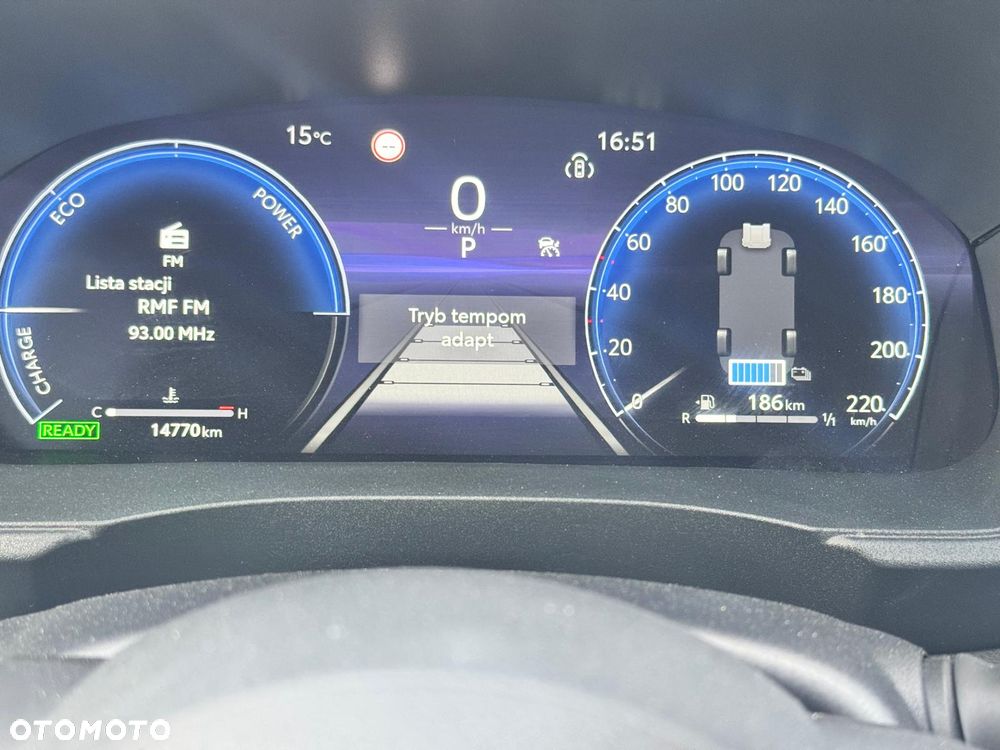 Toyota Yaris Hybrid 1.5 Executive - 12