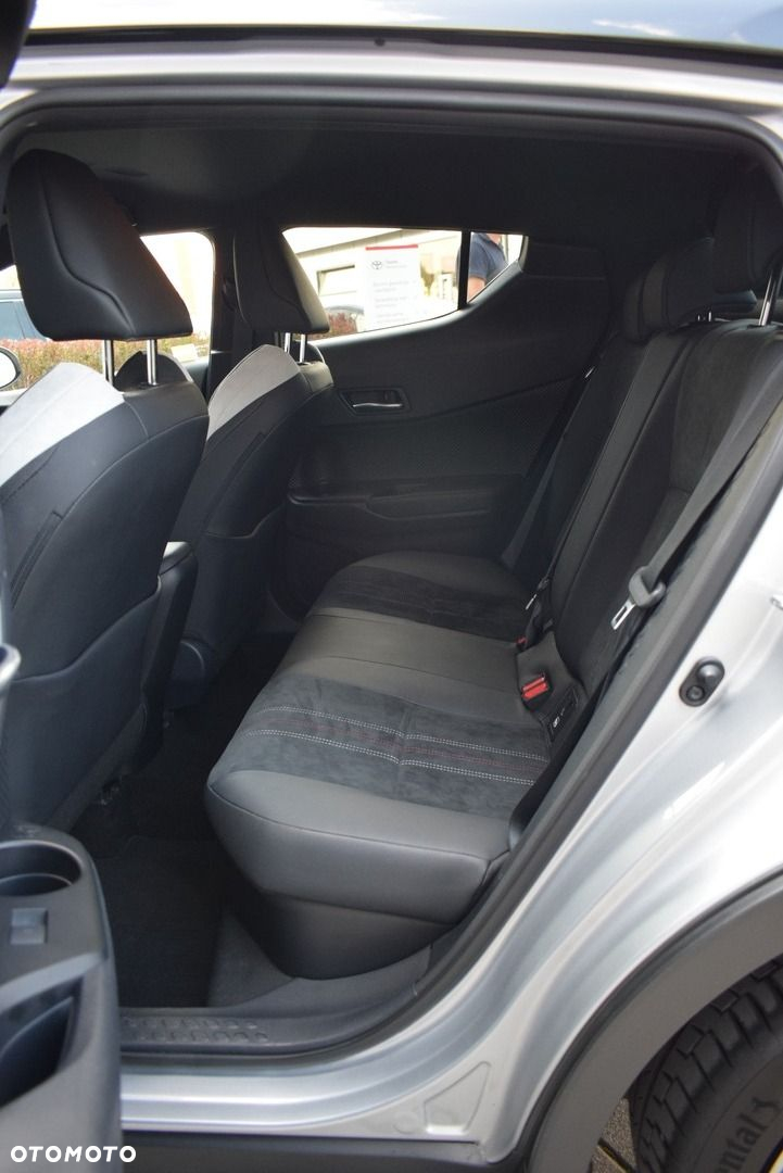 Toyota C-HR 1.8 Hybrid GPF GR Sport - 17