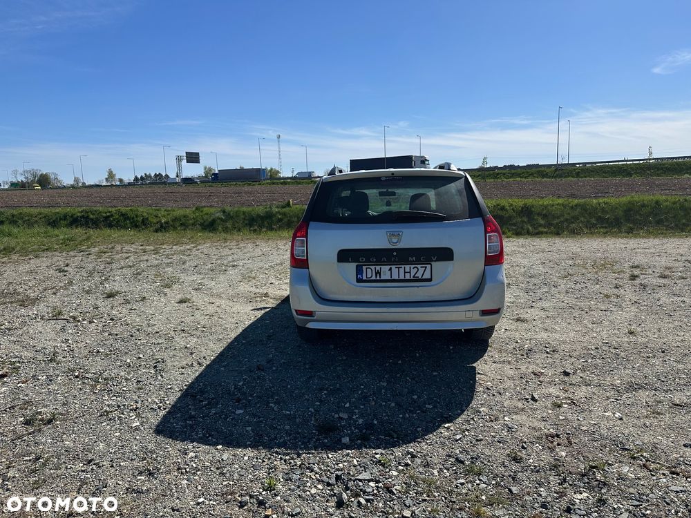 Dacia Logan 0.9 TCE Laureate S&S EU6 - 6