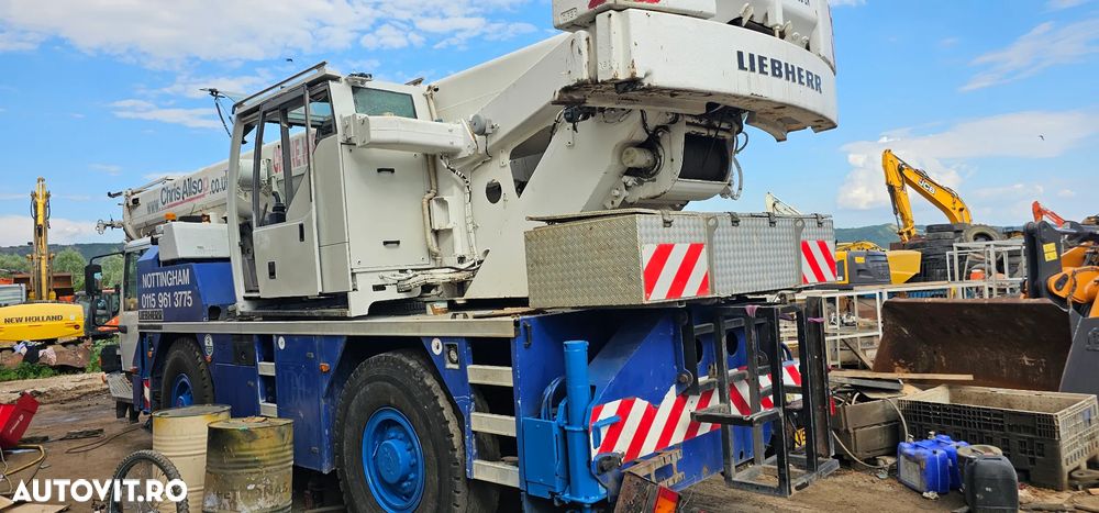 Liebherr Automacara UTM 725 - 11
