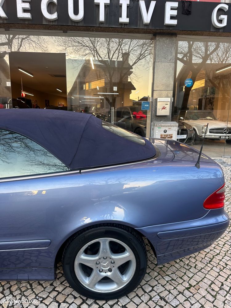 Mercedes-Benz CLK 200 - 12