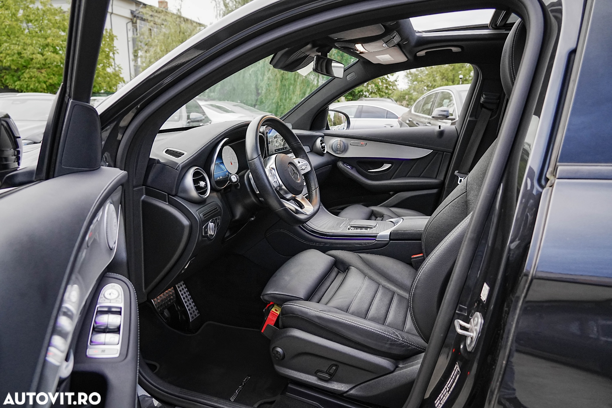 Mercedes-Benz GLC Coupe 220 d 4Matic 9G-TRONIC AMG Line - 15