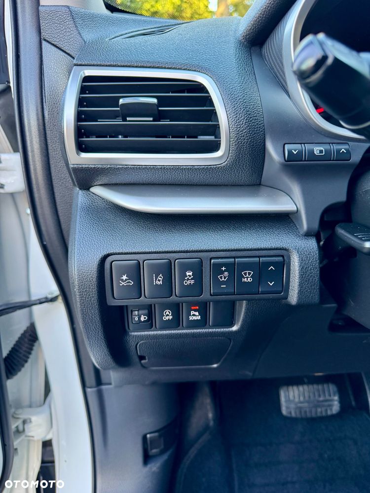 Mitsubishi Eclipse Cross - 20