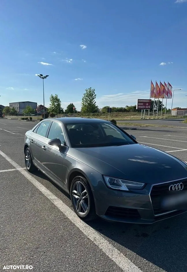 Audi A4 2.0 TDI S tronic - 3