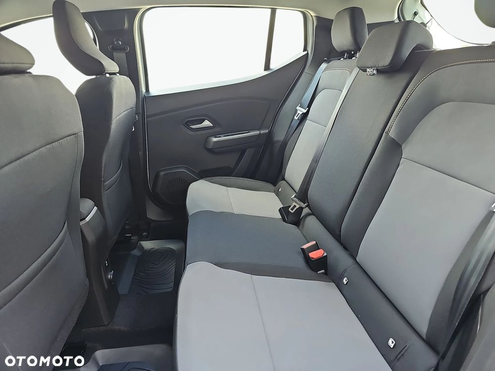 Dacia Sandero Stepway - 12