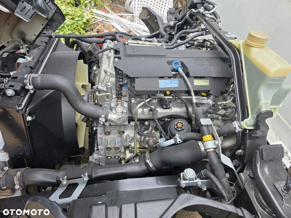 Mitsubishi CANTER FUSO - 10
