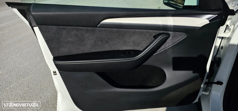 Tesla Model Y Long Range Tração Integral - 10