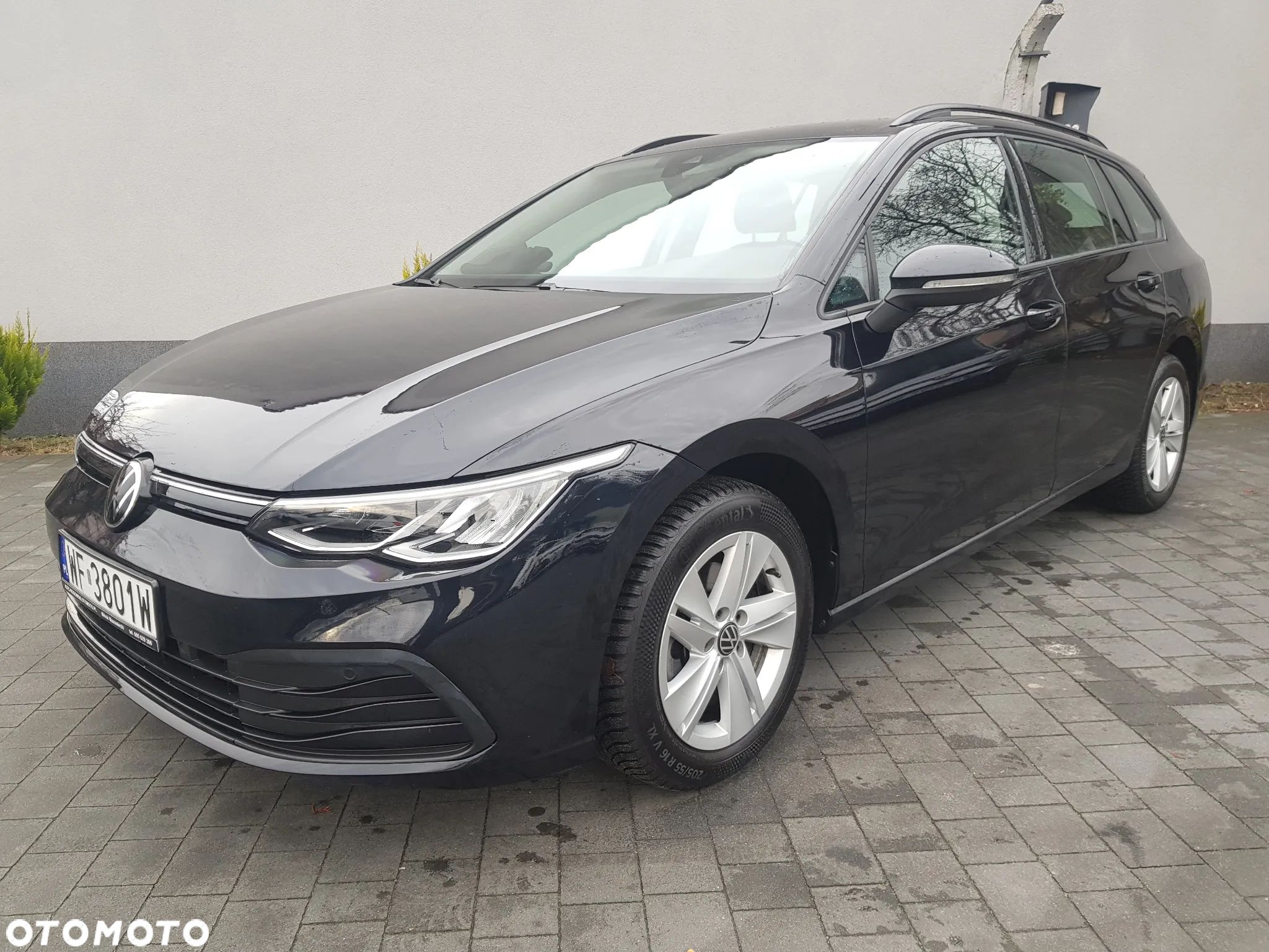 Volkswagen Golf VIII 1.5 TSI EVO Life - 1