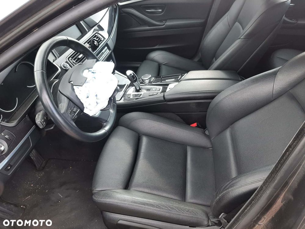 BMW Seria 5 520d Efficient Dynamics Edition Luxury Line - 9