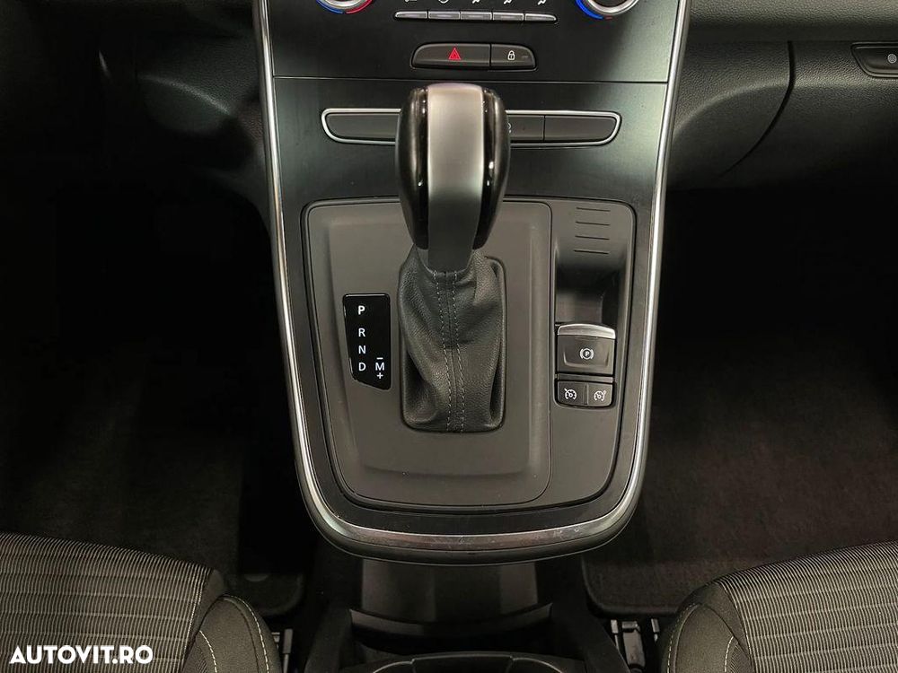 Renault Scenic BLUE dCi 120 EDC BUSINESS EDITION - 21