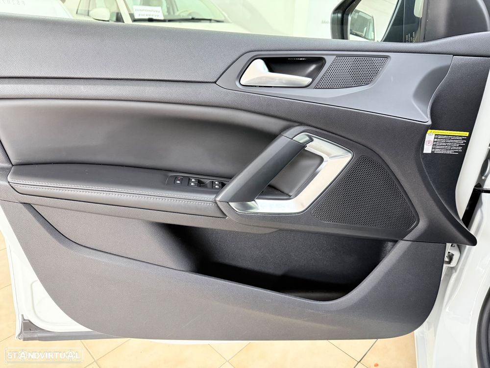 Peugeot 308 PureTech 130 EAT6 Stop & Start Allure - 23