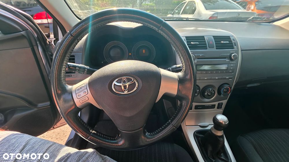 Toyota Corolla 1.4 D-4D Terra Polaris - 24
