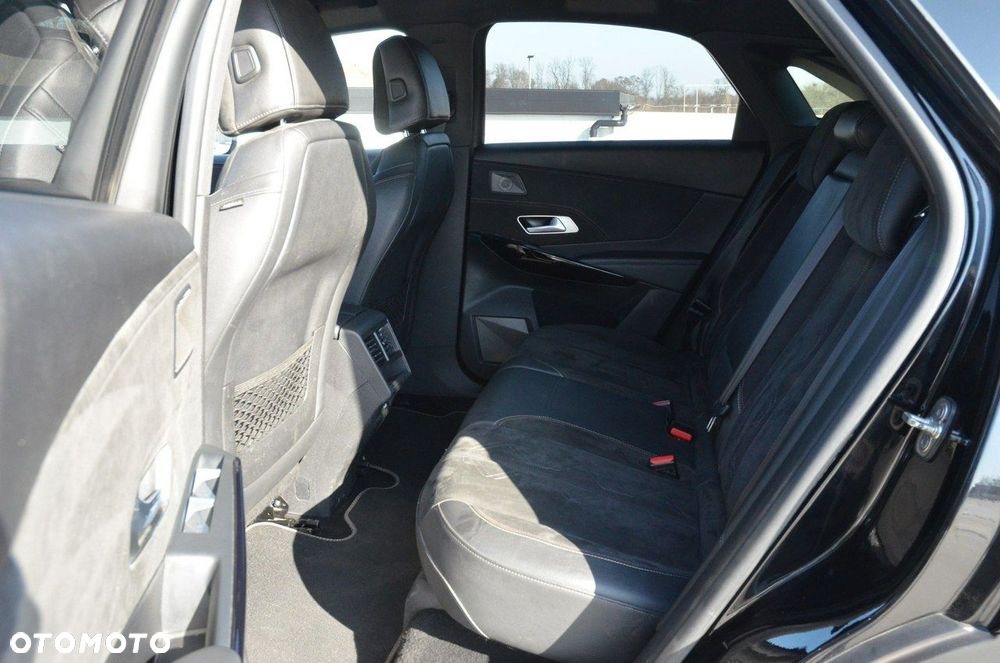 DS Automobiles DS 7 Crossback 2.0 BlueHDi Performance Line + - 33