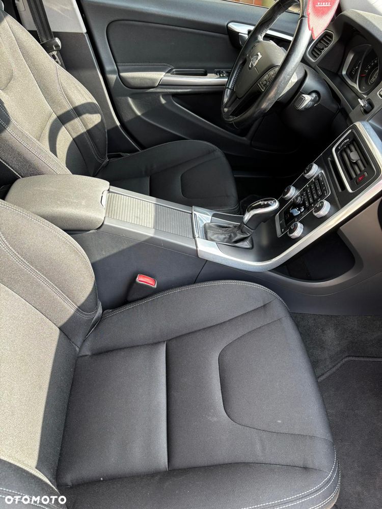 Volvo S60 D3 Kinetic - 9