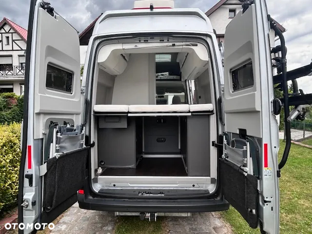Volkswagen CRAFTER GRAND CALIFORNIA 600 - 3