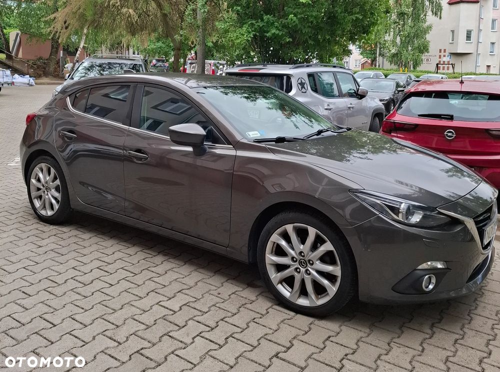 Mazda 3 - 1