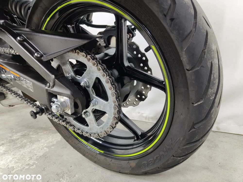 Kawasaki Versys 650 - 22