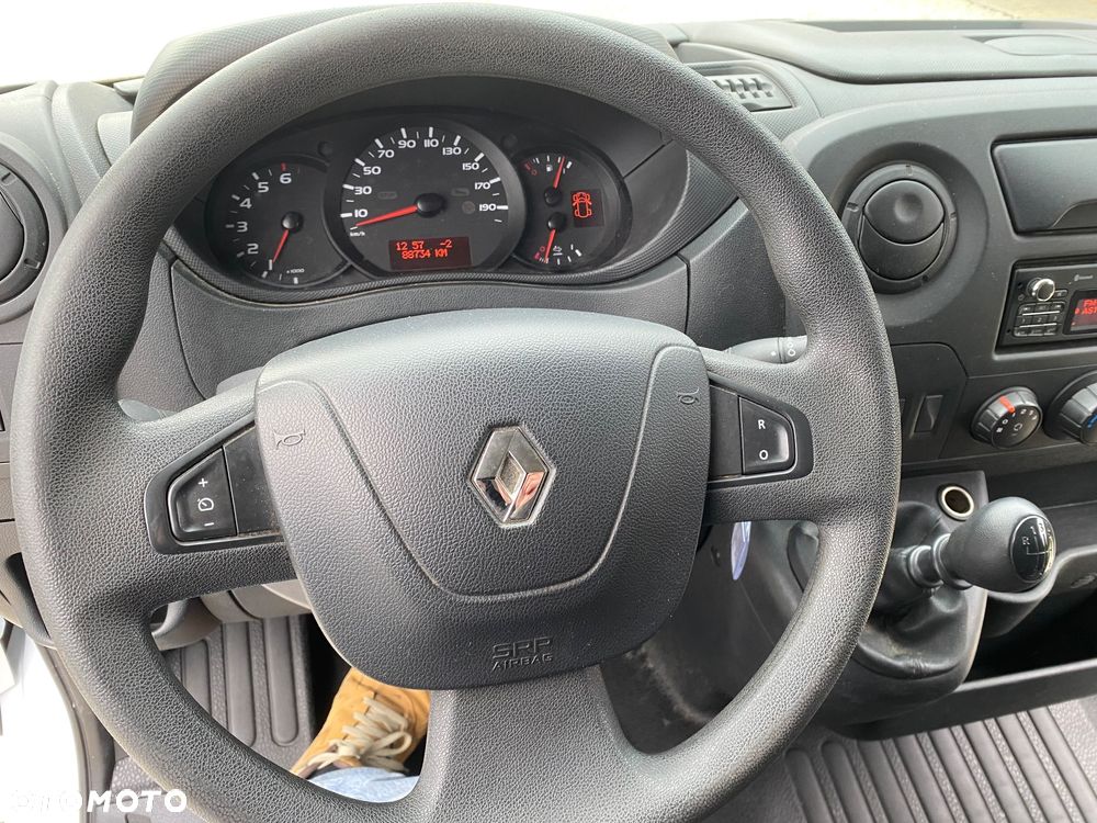 Renault MASTER L3H2, MAŁY PRZEBIEG, zakupiony w salonie w Rzeszowie, bezwypadkowy - 32