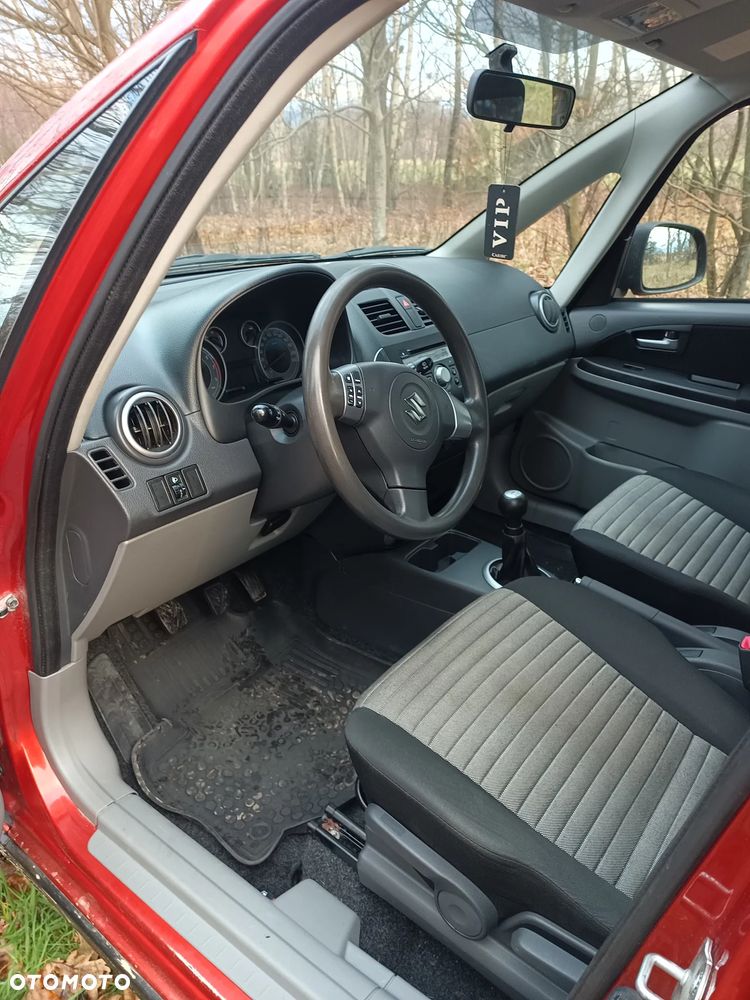 Suzuki SX4 1.6 Comfort 4WD - 8