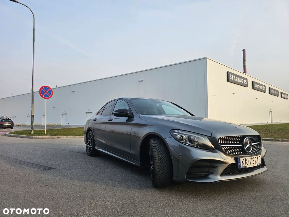 Mercedes-Benz Klasa C 220 d 4MATIC 9G-TRONIC - 9