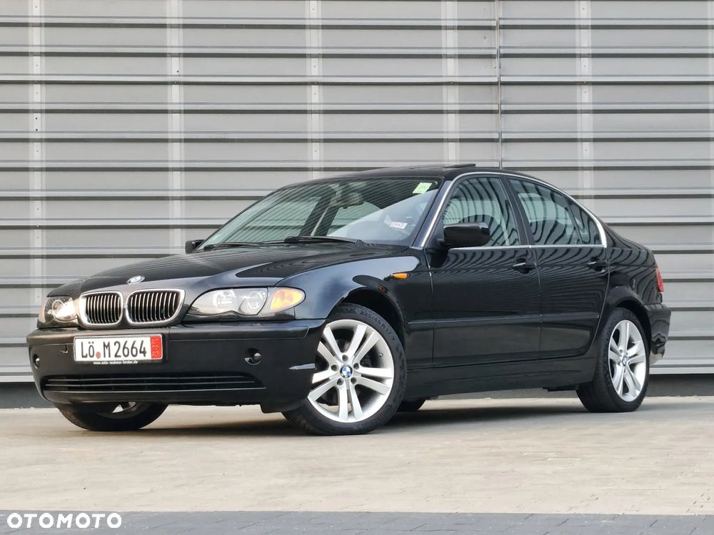 BMW Seria 3 325i Edition Exclusive - 12