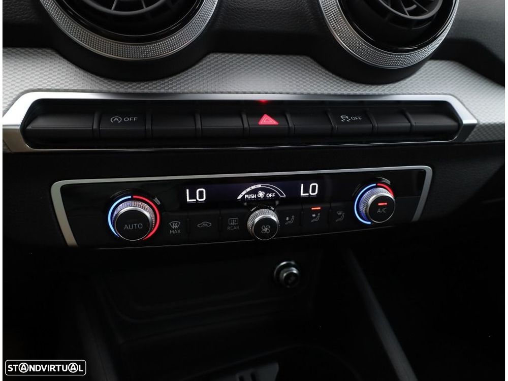 Audi Q2 30 TFSI Advanced - 20