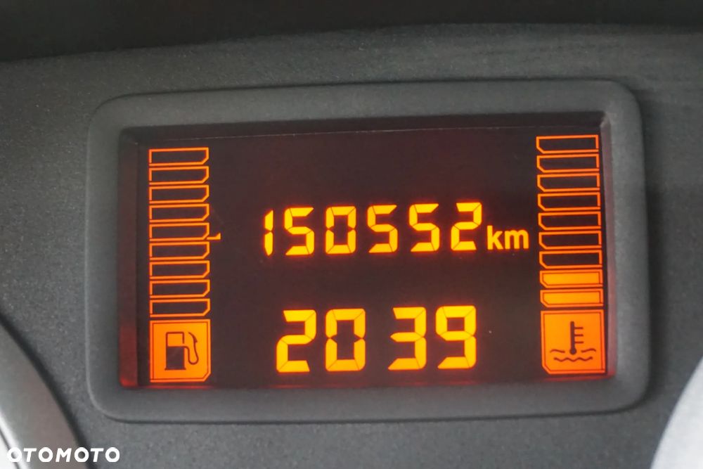 Dacia Duster 1.6 16V 4x2 - 31