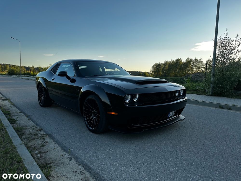 Dodge Challenger 5.7 R/T - 11