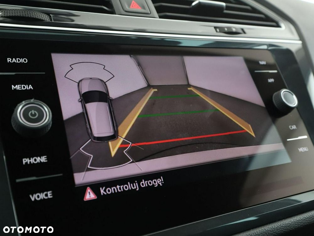 Volkswagen Tiguan 2.0 TDI Life DSG - 27