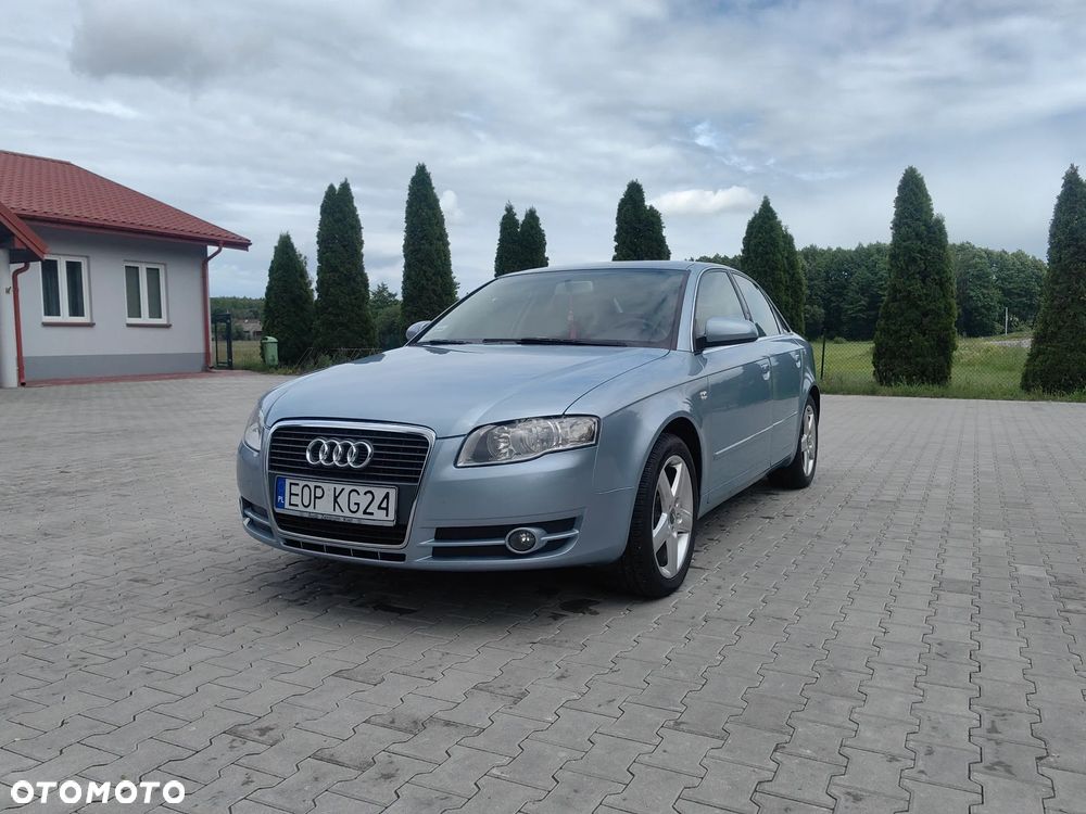 Audi A4 Limousine - 2