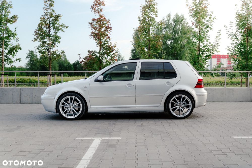 Volkswagen Golf - 15
