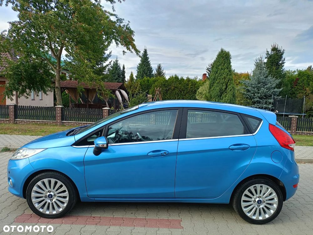 Ford Fiesta - 7