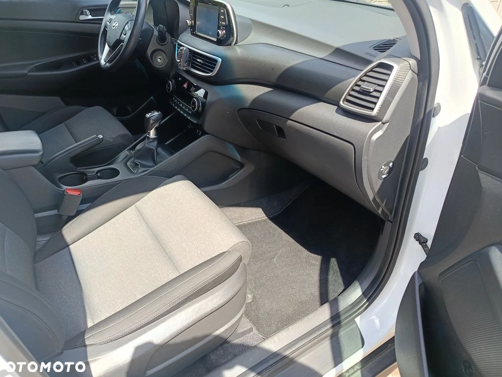 Hyundai Tucson - 11