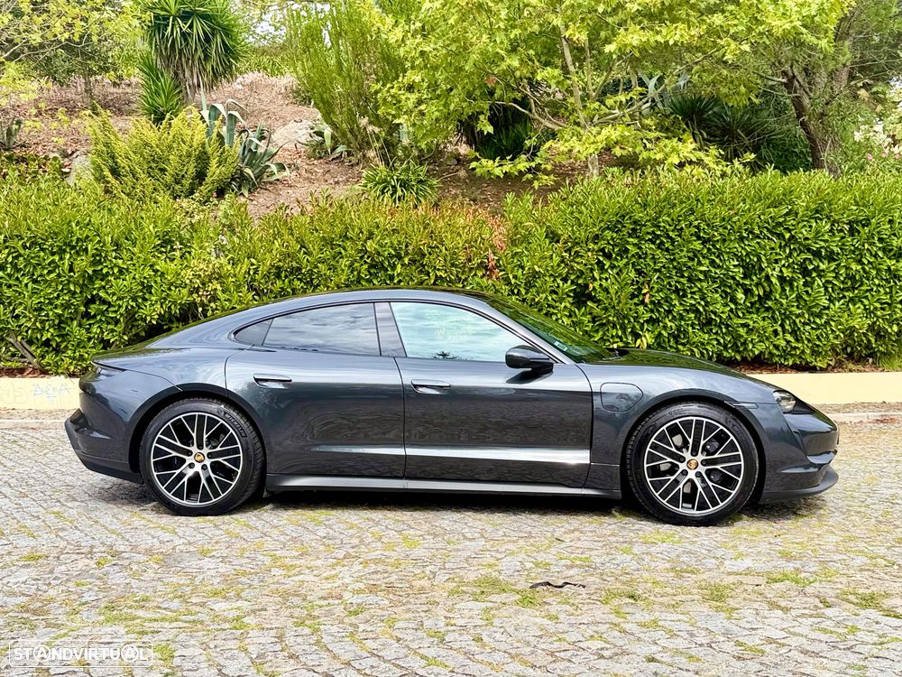 Porsche Taycan Standard - 14