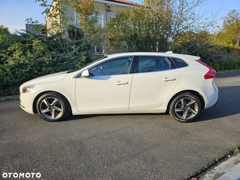 Volvo V40 2013 photo 3